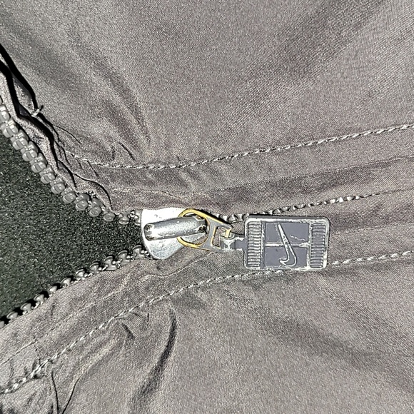 Vintage. 90s. Nike Tennis Full-zip. Fleece-lined. Jacket. Men's size M - Picture 9 of 16